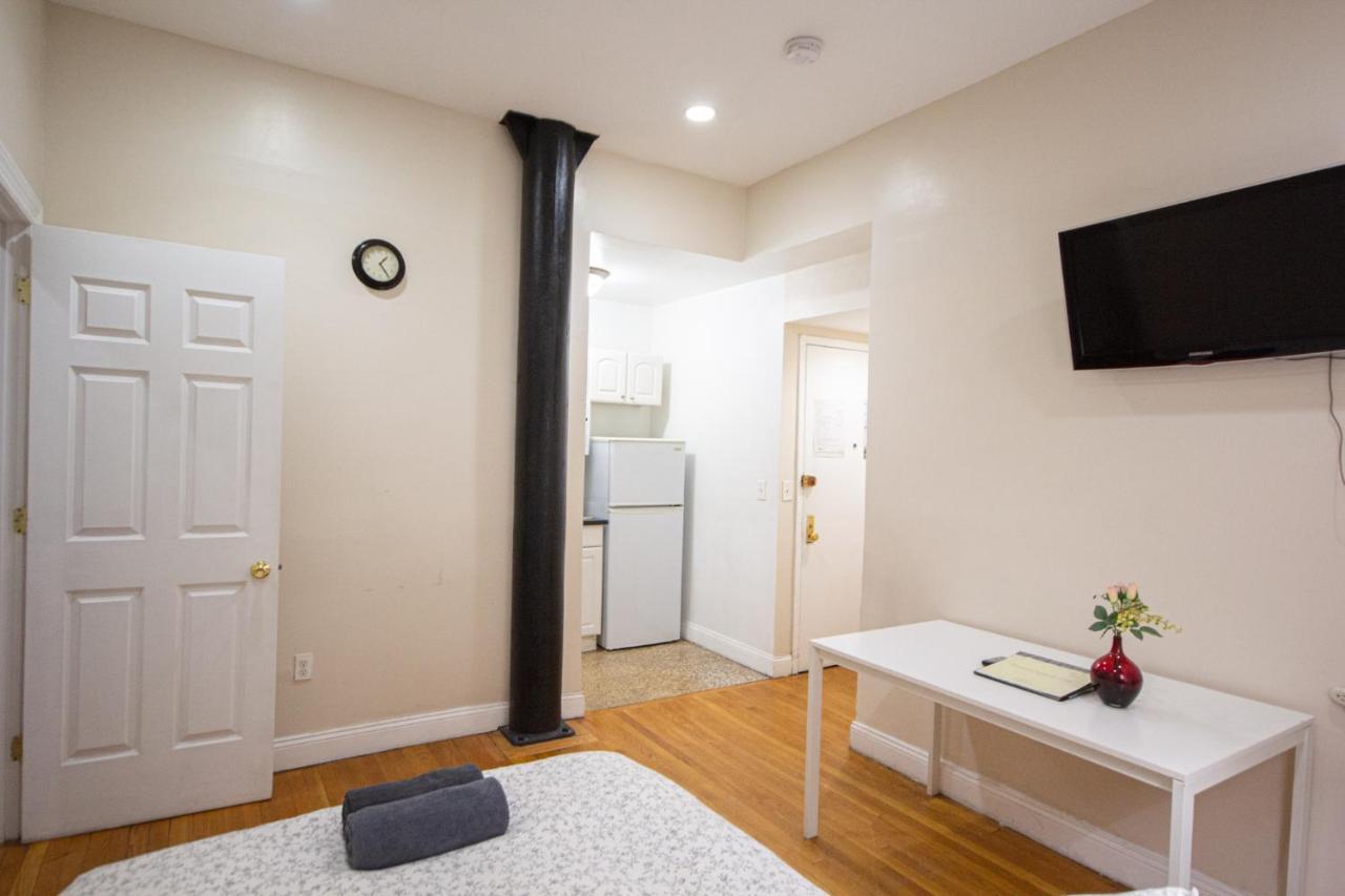 One-Bedroom Apartment,1226494844:JPEG