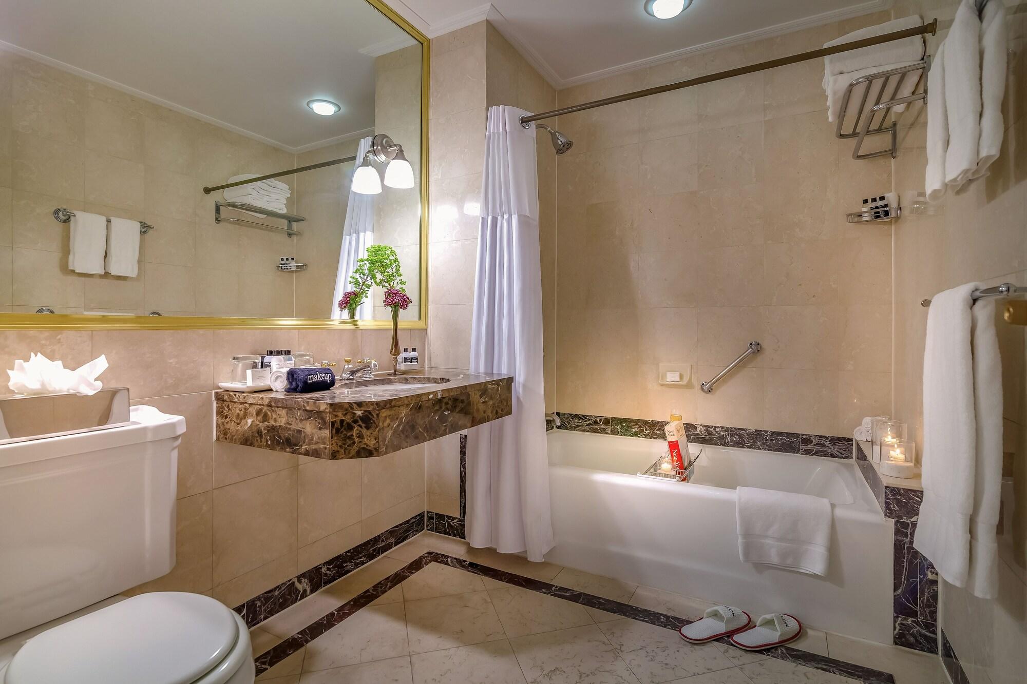 Executive King Suite