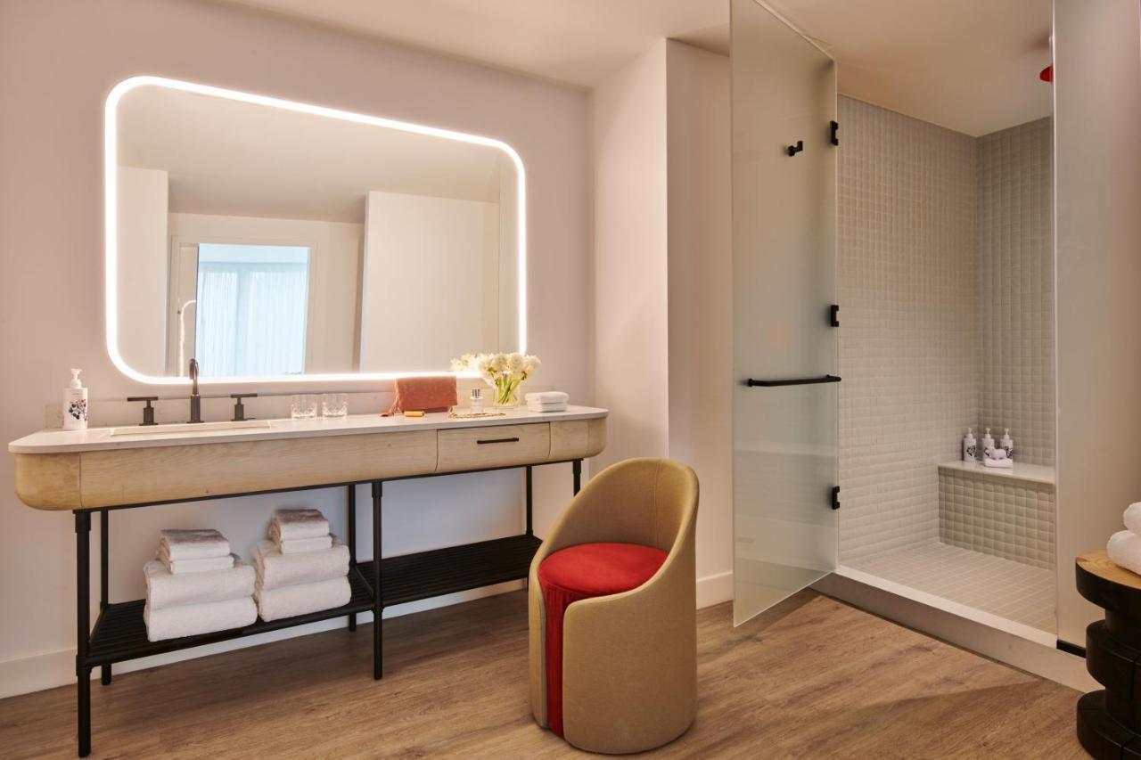 Sky Grand Chamber Terrace Suite