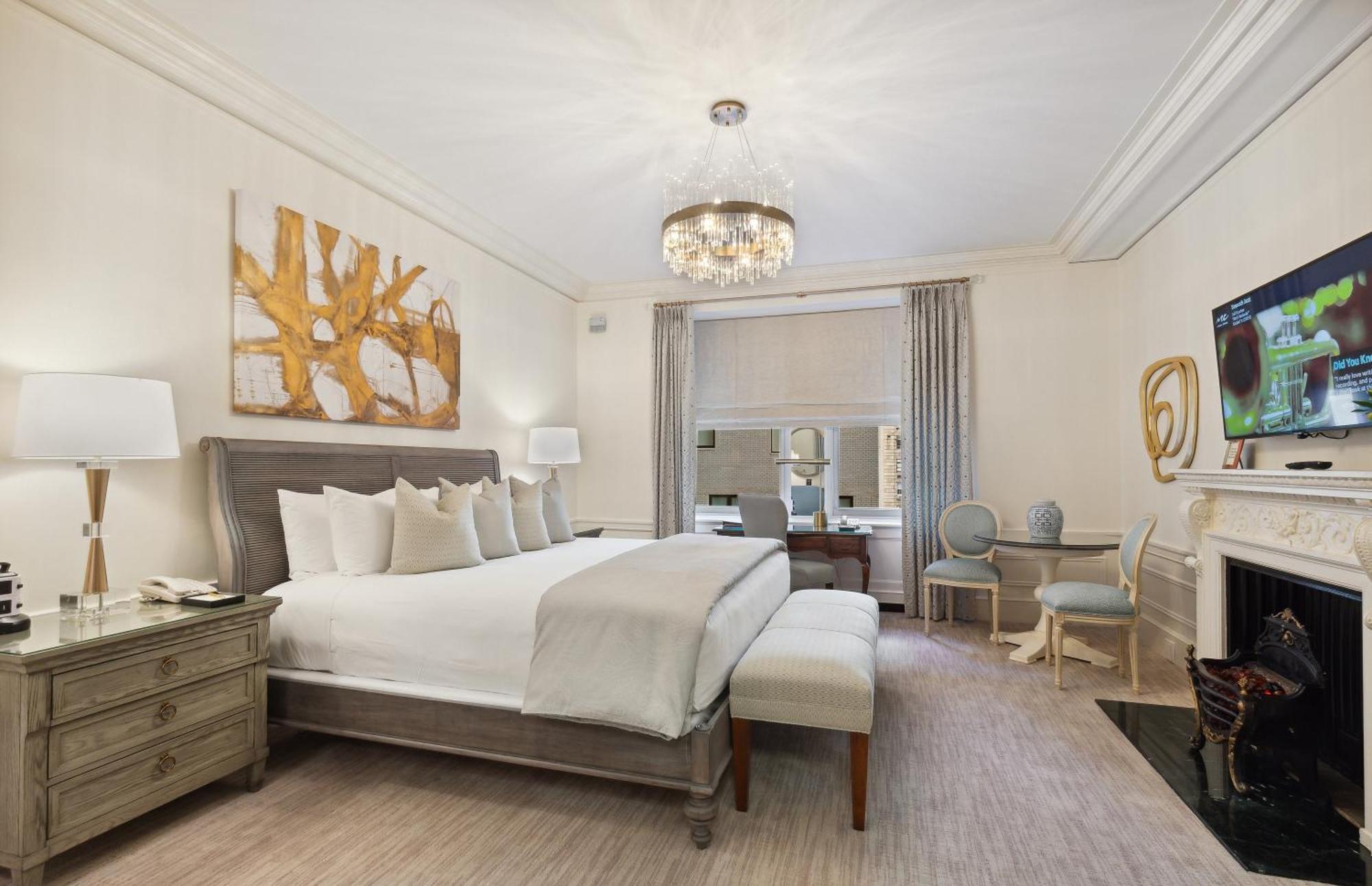 Interior King Room