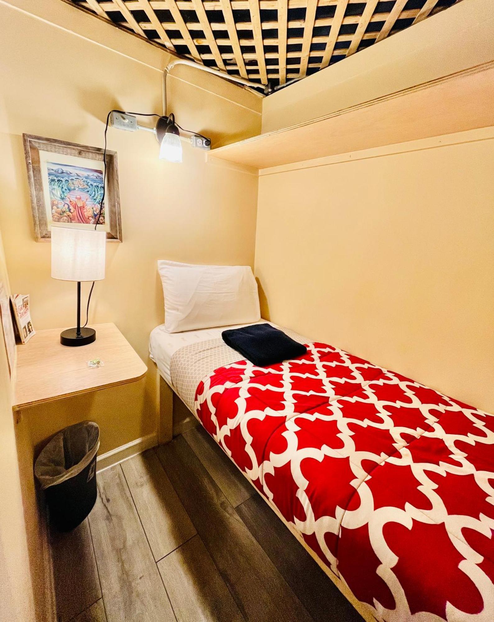 Budget Single Room