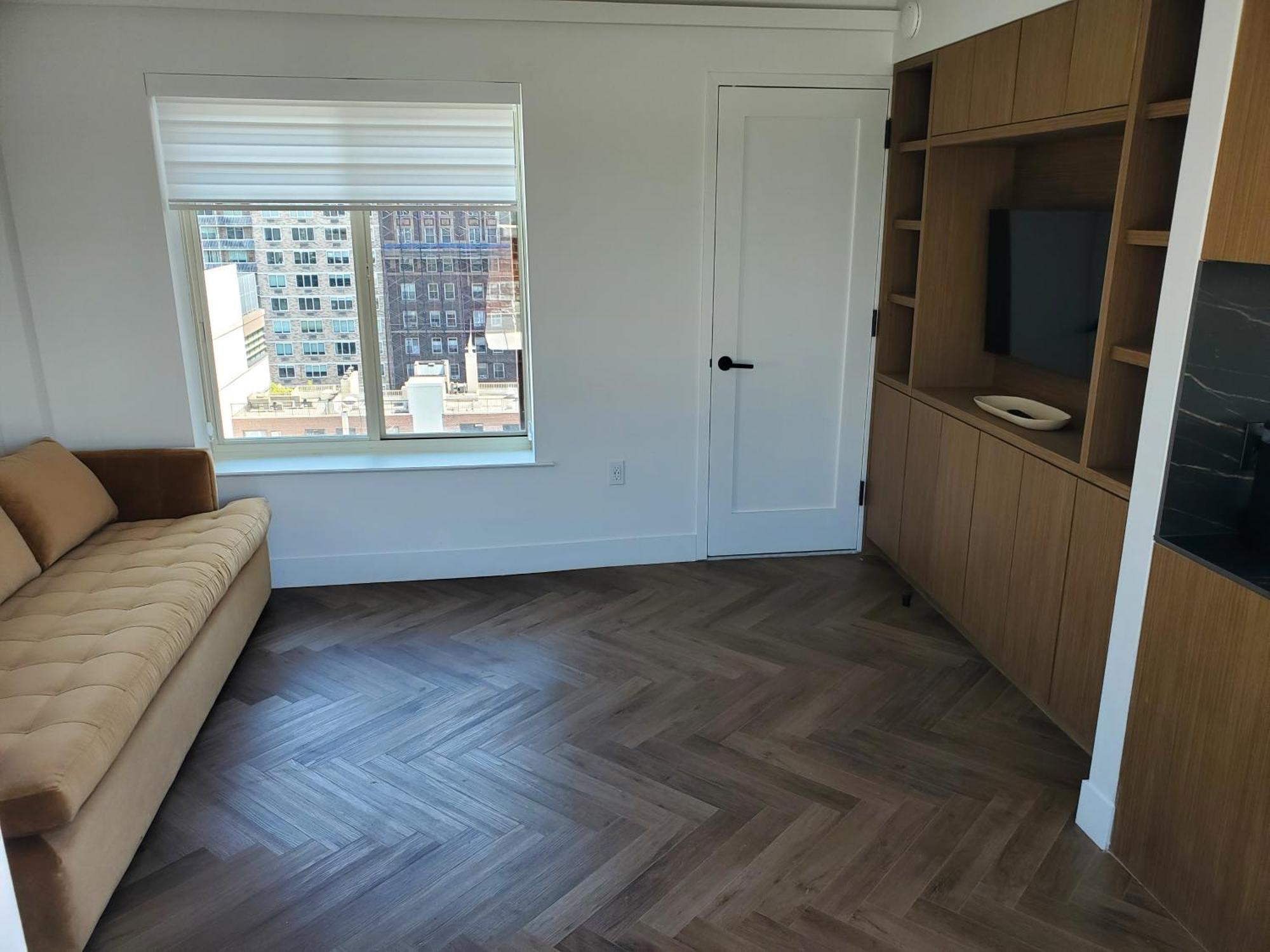 River View Penthouse Suite with Balcony