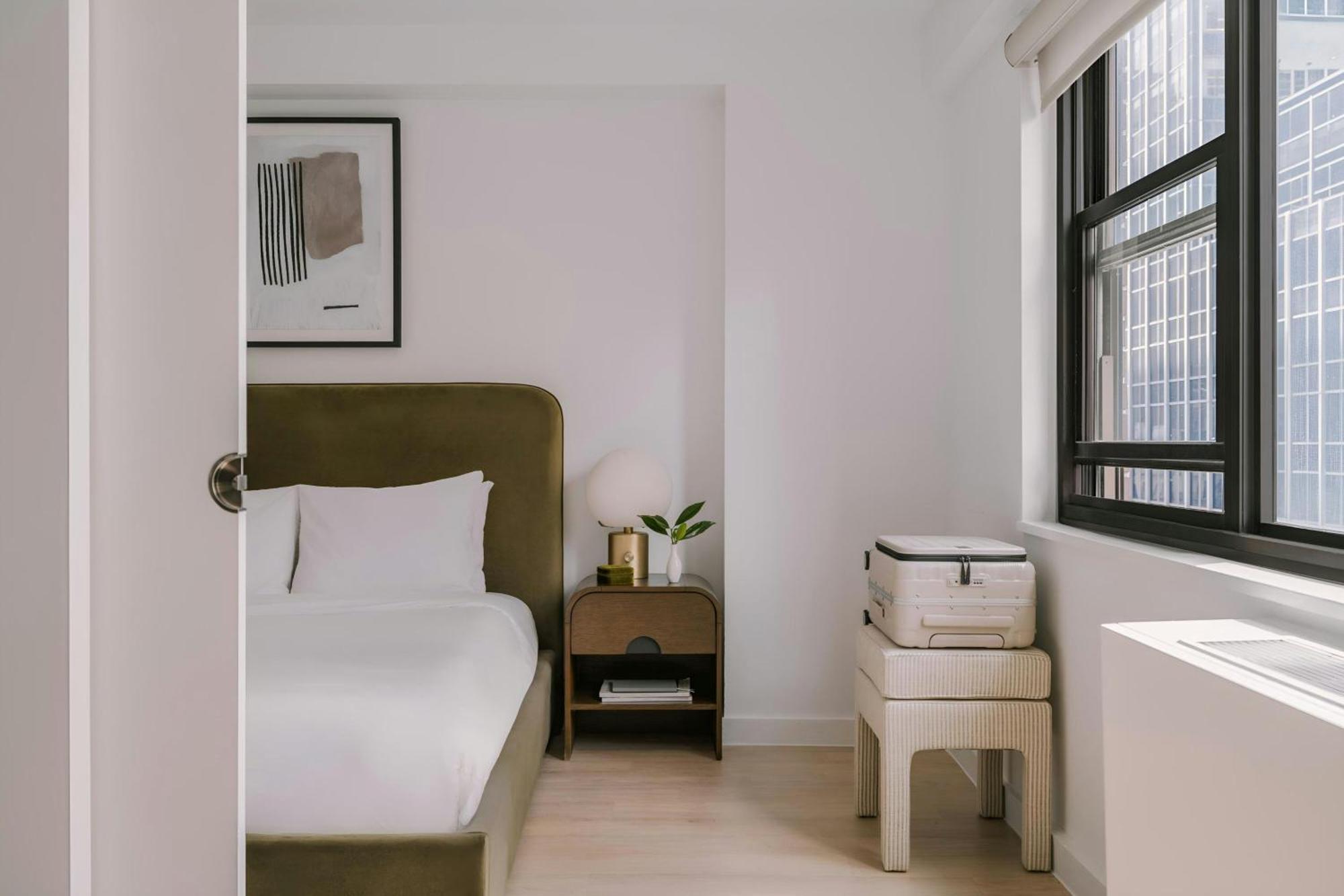 One-Bedroom Apartment Queen Sofa Bed