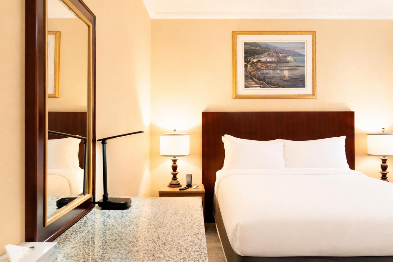 Superior Queen Room