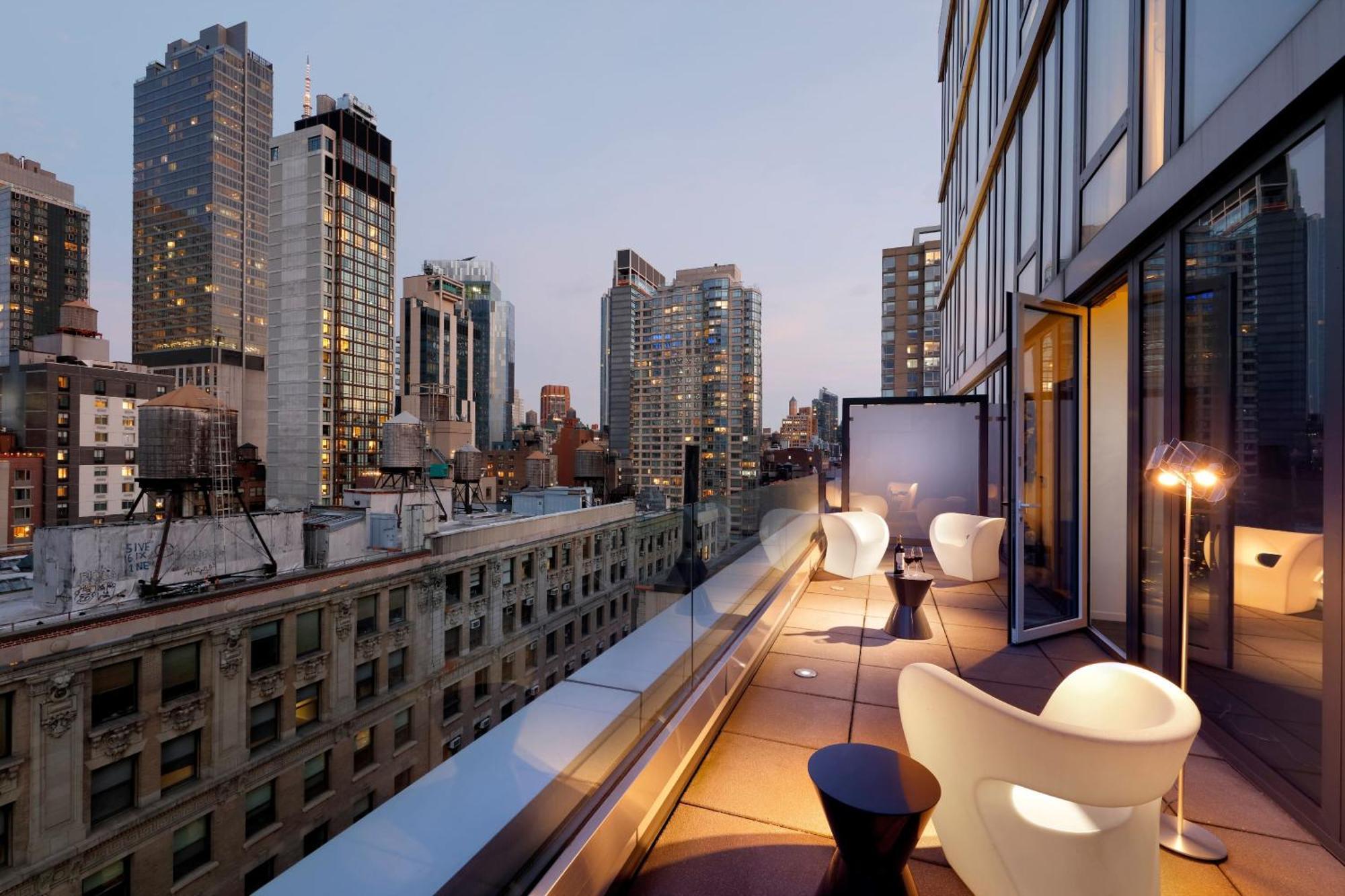 The Townhouse Suite with Terrace