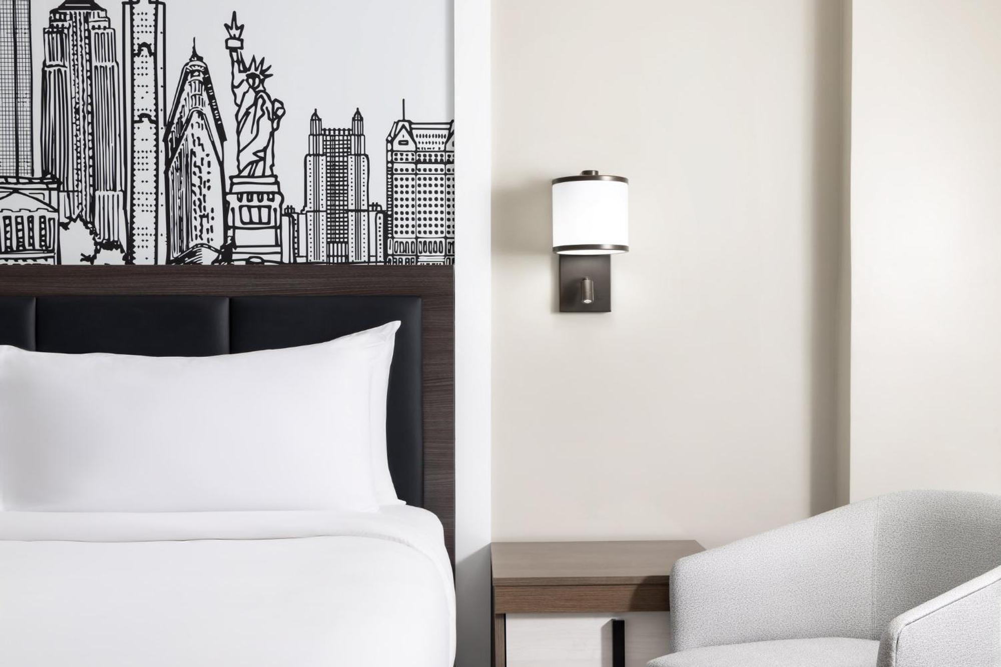 Premium Queen Room