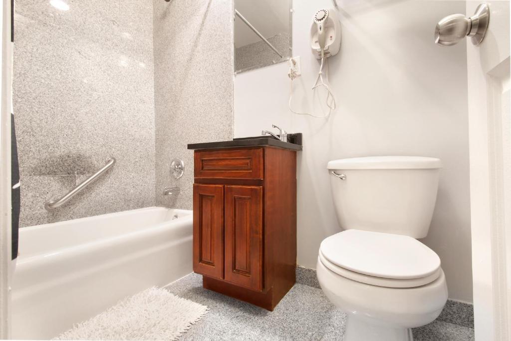 Economy Room with Shared Bath