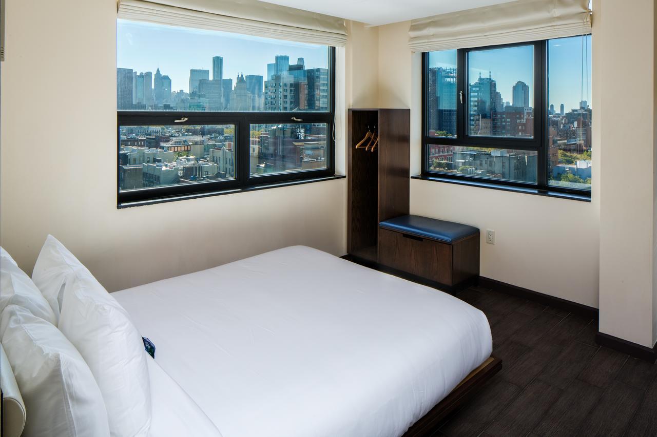 Premier Queen City View