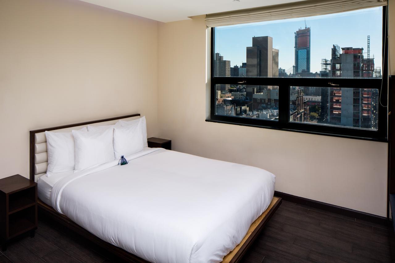 Premier Queen City View