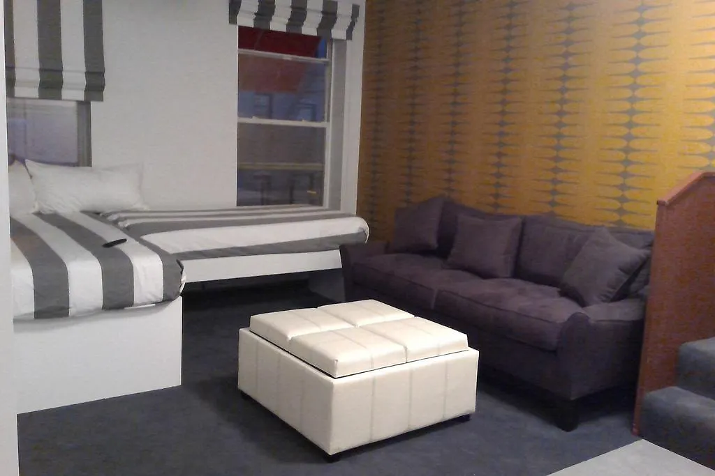 Chelsea Star Hotel-1