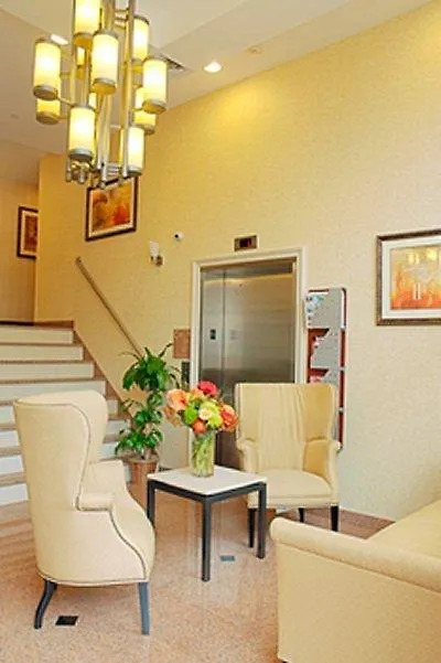 Best Western Plus Arena Hotel-1