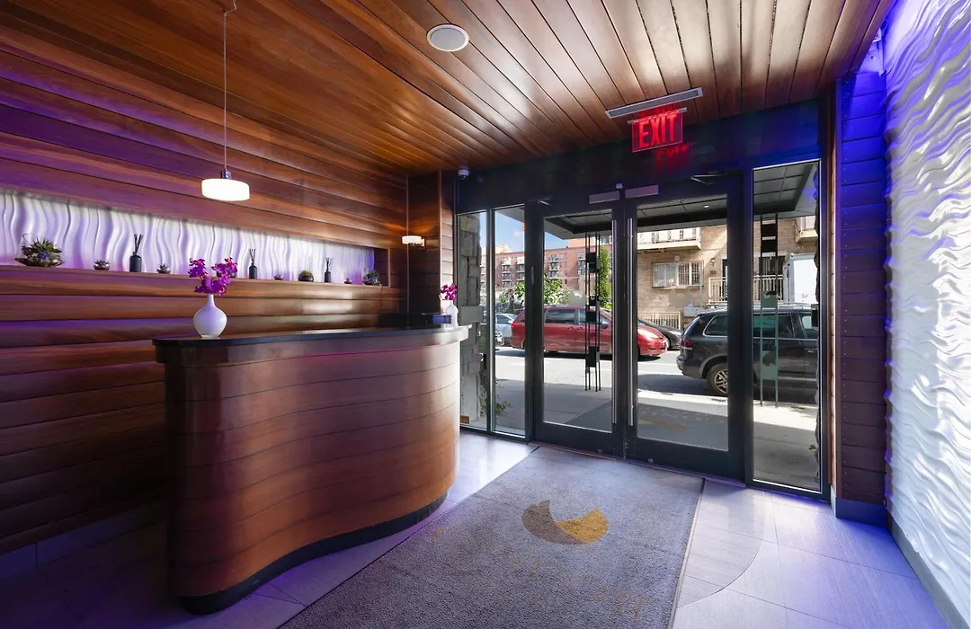 Aura Hotel Brooklyn-1