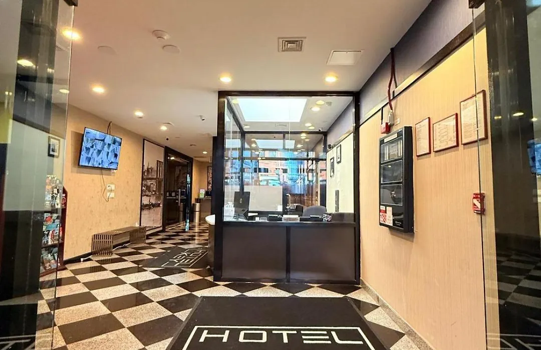 Hotel Key-1