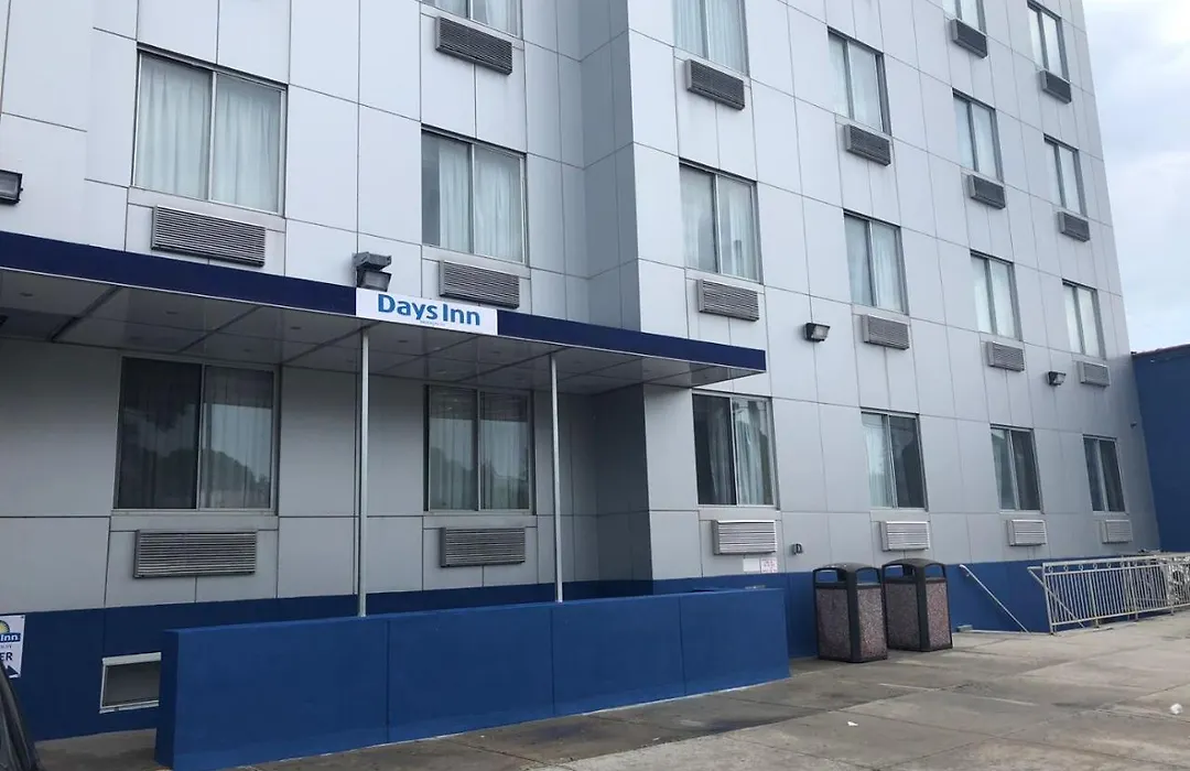 Days Inn By Wyndham Brooklyn Borough Park-1