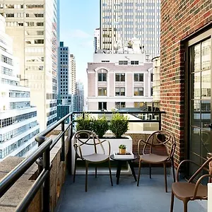The Renwick Hotel New York: What To Expect From 4 star Hotel With