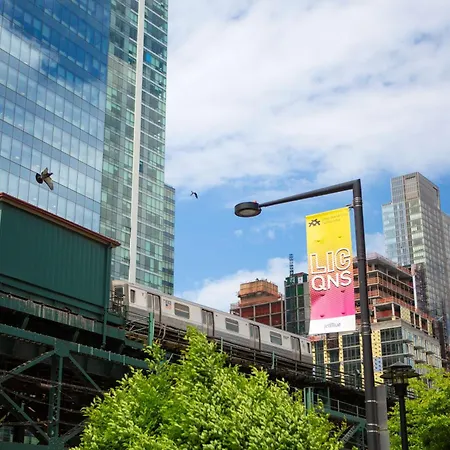 Hyatt Place Long Island City-3