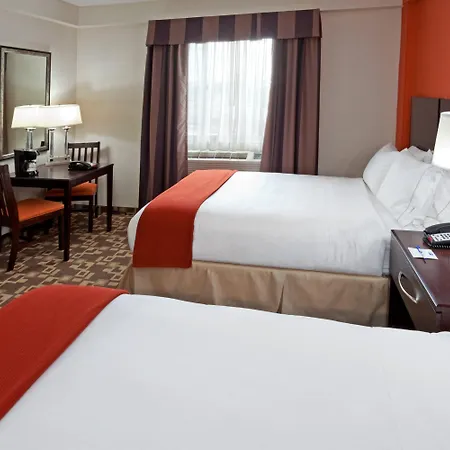 Holiday Inn Express Maspeth By Ihg-2