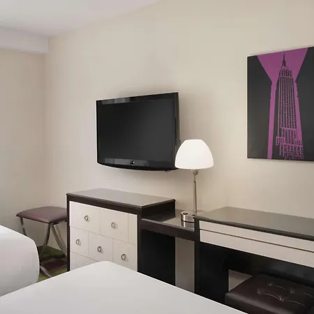 Best Western Premier Herald Square-3