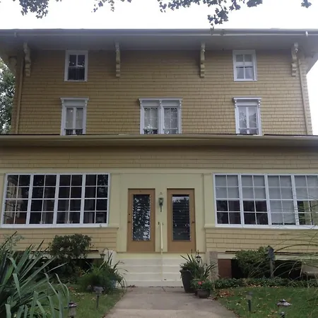 Victorian Bed & Breakfast Of Staten Island-2