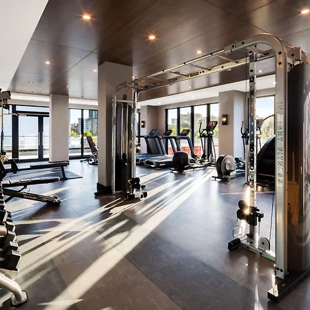 Global Luxury Suites At The Arches-2