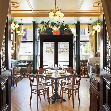 The Hotel Chelsea-3