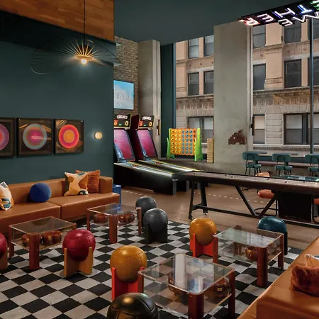 Moxy Nyc Downtown-2