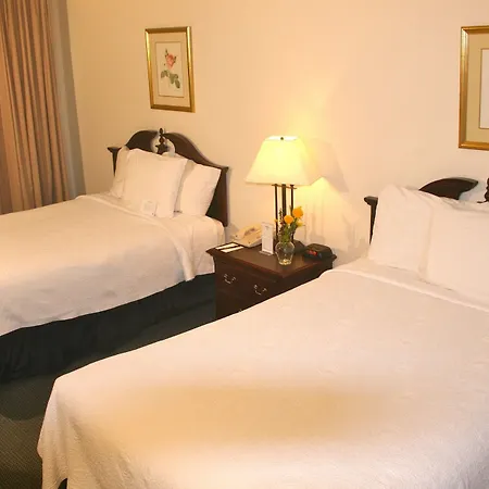 Salisbury Hotel-2